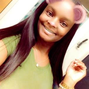 Meet your Posher, Kiara